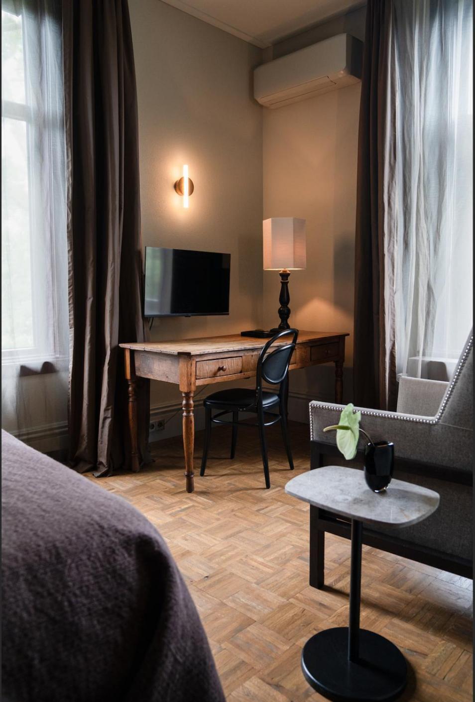 Boutique Hotel Villa Trompenberg هيلْفِرسوم المظهر الخارجي الصورة