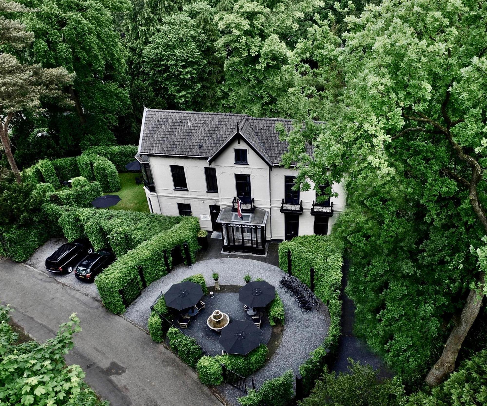Boutique Hotel Villa Trompenberg هيلْفِرسوم المظهر الخارجي الصورة